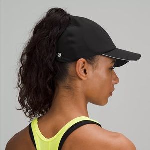 Fast and Free Ponytail Running Hat New Condition